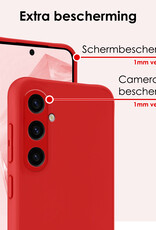 NoXx Hoes Geschikt voor Samsung A35 Hoesje Cover Siliconen Back Case Hoes Met Screenprotector - Rood