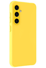 NoXx Hoes Geschikt voor Samsung A35 Hoesje Cover Siliconen Back Case Hoes - Geel