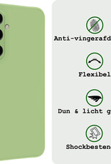 BASEY. Hoes Geschikt voor Samsung A35 Hoesje Siliconen Back Cover Case Met 2x Screenprotector - Hoesje Geschikt voor Samsung Galaxy A35 5G Hoes Cover Hoesje - Groen