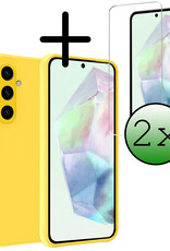 BASEY. Hoes Geschikt voor Samsung A35 Hoesje Siliconen Back Cover Case Met 2x Screenprotector - Hoesje Geschikt voor Samsung Galaxy A35 5G Hoes Cover Hoesje - Geel