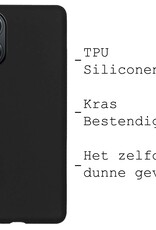 BASEY. Hoes Geschikt voor OPPO A18 Hoesje Siliconen Back Cover Case Met Screenprotector - Hoesje Geschikt voor OPPO A18 Hoes Cover Hoesje - Zwart