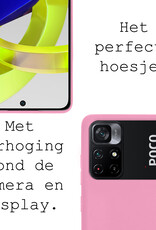 BASEY. Hoes Geschikt voor Xiaomi Poco M4 Pro 5G Hoesje Siliconen Back Cover Case Met 2x Screenprotector - Hoesje Geschikt voor Xiaomi Poco M4 Pro 5G Hoes Cover Hoesje - Lichtroze