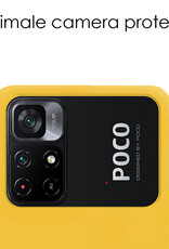 NoXx Hoes Geschikt voor Xiaomi Poco M4 Pro 5G Hoesje Cover Siliconen Back Case Hoes Met Screenprotector - Geel