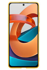 NoXx Hoes Geschikt voor Xiaomi Poco M4 Pro 5G Hoesje Cover Siliconen Back Case Hoes Met Screenprotector - Geel