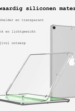 BASEY. Hoesje Geschikt voor iPad 10.2 2019 Tablethoes Shockbestendig Back Cover Siliconen Tablet Case Met 2x Screenprotector - Transparant