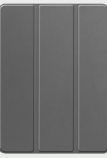 BASEY. Hoesje Geschikt voor iPad Pro 2024 (13 inch) Hoes Case Tablet Hoesje Tri-fold Met Uitsparing Geschikt voor Apple Pencil - Hoes Geschikt voor iPad Pro 2024 13 inch (7e generatie) Hoesje Hard Cover Bookcase Hoes - Grijs