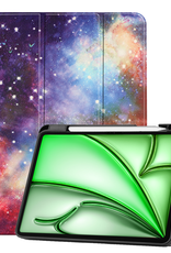 BASEY. Hoesje Geschikt voor iPad Air 6 (13 inch) Hoes Case Tablet Hoesje Tri-fold Met Uitsparing Geschikt voor Apple Pencil - Hoes Geschikt voor iPad Air 2024 (13 inch) Hoesje Hard Cover Bookcase Hoes - Galaxy