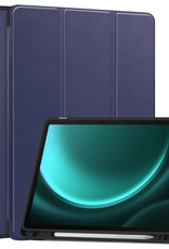 BASEY. Hoesje Geschikt voor Samsung Galaxy Tab S9 FE Plus Hoes Case Tablet Hoesje Tri-fold Met Uitsparing Geschikt voor S Pen - Hoes Geschikt voor Samsung Tab S9 FE Plus Hoesje Hard Cover Bookcase Hoes - Donkerblauw