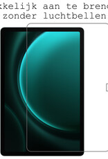 BASEY. Hoesje Geschikt voor Samsung Galaxy Tab S9 FE Plus Hoes Case Tablet Hoesje Tri-fold Met Uitsparing Geschikt voor S Pen Met Screenprotector - Hoes Geschikt voor Samsung Tab S9 FE Plus Hoesje Hard Cover Bookcase Hoes - Rood