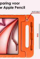 NoXx Hoesje Geschikt voor iPad Air 6 (11 inch) Hoesje Kinderhoes Shockproof Hoes Kids Case Met 2x Screenprotector - Oranje