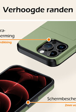 Nomfy Hoesje Geschikt voor iPhone 14 Pro Hoesje Pasjeshouder Shockproof Hard Case Met 2x Screenprotector - Hoesje Geschikt voor iPhone 14 Pro Hoes Met Kaarthouder - Donker Groen