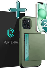 Forterra Hoesje Geschikt voor iPhone 15 Pashouder Hard Case Hoes Met 2x Screenprotector - Hoes Geschikt voor iPhone 15 Hoesje Back Cover Met Pasjeshouder - Donker Groen