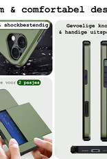 BASEY. Hoes Geschikt voor iPhone 16 Plus Hoesje Hard Case Met Pas Houder Met Screenprotector - Hoesje Geschikt voor iPhone 16 Plus Hoes Shockproof Hard Cover Met Kaarthouder - Donkergroen