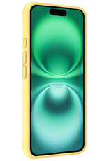 Forterra Hoesje Geschikt voor iPhone 16 Case Siliconen Hoes Met 2x Screenprotector - Hoes Geschikt voor iPhone 16 Hoesje Back Cover - Geel