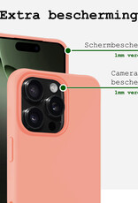 BASEY. Hoes Geschikt voor iPhone 16 Pro Hoesje Siliconen Back Cover Case Met 2x Screenprotector - Hoesje Geschikt voor iPhone 16 Pro Hoes Cover Hoesje - Perzik