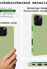 BASEY. Hoes Geschikt voor iPhone 16 Pro Max Hoesje Siliconen Back Cover Case Met 2x Screenprotector - Hoesje Geschikt voor iPhone 16 Pro Max Hoes Cover Hoesje - Groen