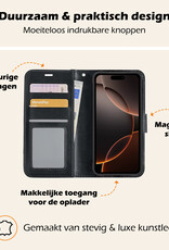 Nomfy Hoesje Geschikt voor iPhone 16 Pro Hoes Bookcase Flipcase Book Cover Met 2x Screenprotector - Hoes Geschikt voor iPhone 16 Pro Hoesje Book Case - Zwart