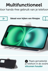 Forterra Hoesje Geschikt voor iPhone 16 Plus Book Case Kunstleer Hoes - Hoes Geschikt voor iPhone 16 Plus Hoesje Bookcase Met Pasjeshouder - Wit