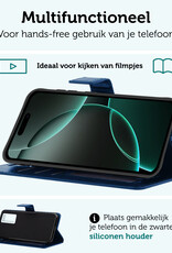 Forterra Hoesje Geschikt voor iPhone 16 Pro Book Case Kunstleer Hoes Met 2x Screenprotector - Hoes Geschikt voor iPhone 16 Pro Hoesje Bookcase Met Pasjeshouder - Donkerblauw