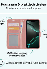 Forterra Hoesje Geschikt voor iPhone 16 Pro Max Book Case Kunstleer Hoes Met 2x Screenprotector - Hoes Geschikt voor iPhone 16 Pro Max Hoesje Bookcase Met Pasjeshouder - Rosé goud