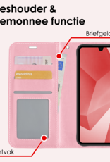NoXx Hoes Geschikt voor Samsung A16 Hoesje Book Case Hoes Flip Cover Wallet Bookcase Met Screenprotector - Lichtroze