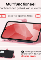 NoXx Hoes Geschikt voor Samsung A16 Hoesje Book Case Hoes Flip Cover Wallet Bookcase Met 2x Screenprotector - Lichtroze