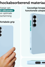 Forterra Hoesje Geschikt voor Samsung S24 FE Case Siliconen Hoes Met 2x Screenprotector - Hoes Geschikt voor Samsung Galaxy S24 FE Hoesje Back Cover - Lichtblauw