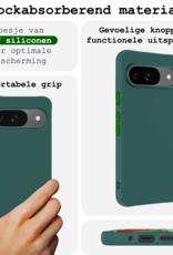 BASEY. Hoesje Geschikt voor Google Pixel 9 Hoesje Siliconen Case Hoes Met Screenprotector - Hoes Geschikt voor Google Pixel 9 Hoes Cover Case - Donkergroen