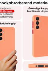 NoXx Hoes Geschikt voor Samsung A16 Hoesje Cover Siliconen Back Case Hoes Met 2x Screenprotector - Perzik
