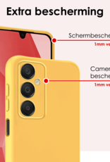 NoXx Hoes Geschikt voor Samsung A16 Hoesje Cover Siliconen Back Case Hoes Met Screenprotector - Geel