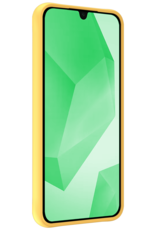 BASEY. Hoes Geschikt voor Samsung A16 Hoesje Siliconen Back Cover Case Met Screenprotector - Hoesje Geschikt voor Samsung Galaxy A16 Hoes Cover Hoesje - Geel