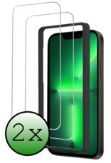 BASEY. BASEY. iPhone 13 Screenprotector Met Installatieframe - 2 PACK