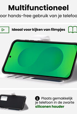 BASEY. BASEY. Samsung Galaxy S25 Hoesje Bookcase Met Screenprotector - Wit