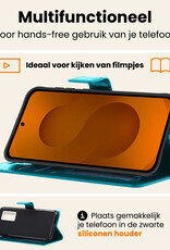 Nomfy Nomfy Samsung Galaxy S25 Hoesje Bookcase Met Screenprotector - Turquoise
