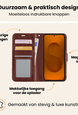 Nomfy Nomfy Samsung Galaxy S25 Hoesje Bookcase Met 2x Screenprotector - Bruin