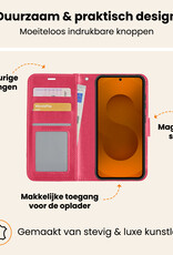 Nomfy Nomfy Samsung Galaxy S25 Hoesje Bookcase Met 2x Screenprotector - Donkerroze