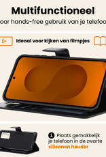 Nomfy Nomfy Samsung Galaxy S25 Hoesje Bookcase Met 2x Screenprotector - Zwart