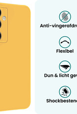 Forterra Forterra Samsung Galaxy S25 Hoesje Siliconen Met Screenprotector - Geel