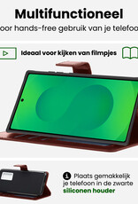 BASEY. BASEY. Samsung Galaxy S25 Ultra Hoesje Bookcase Met 2x Screenprotector - Bruin