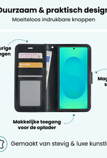 Forterra Forterra Samsung Galaxy S25 Ultra Hoesje Bookcase Met 2x Screenprotector - Zwart