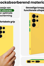 BASEY. BASEY. Samsung Galaxy S25 Ultra Hoesje Siliconen Met 2x Screenprotector - Geel