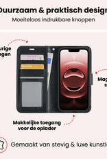 NoXx NoXx iPhone 16E Hoesje Bookcase Met 2x Screenprotector - Zwart