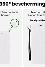 BASEY. BASEY. Samsung Galaxy A56 Hoesje Bookcase Met 2x Screenprotector - Wit