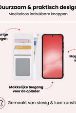 NoXx NoXx Samsung Galaxy A56 Hoesje Bookcase Met Screenprotector - Wit