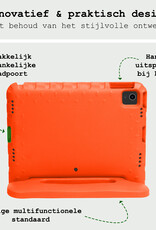 BASEY. BASEY. iPad Air 7 (13 inch) Kinderhoes Met 2x Screenprotector - Oranje