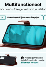 Forterra Forterra Google Pixel 9a Hoesje Bookcase - Bruin