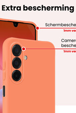 NoXx NoXx Samsung Galaxy A26 Hoesje Siliconen Met Screenprotector - Perzik