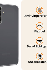 Nomfy Nomfy Samsung Galaxy A26 Hoesje Siliconen Met Screenprotector - Transparant