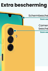 Forterra Forterra Samsung Galaxy A26 Hoesje Siliconen Met 2x Screenprotector - Geel