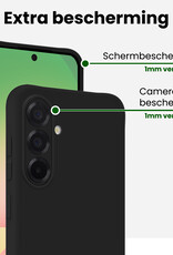BASEY. BASEY. Samsung Galaxy A56 Hoesje Siliconen Met Screenprotector - Zwart